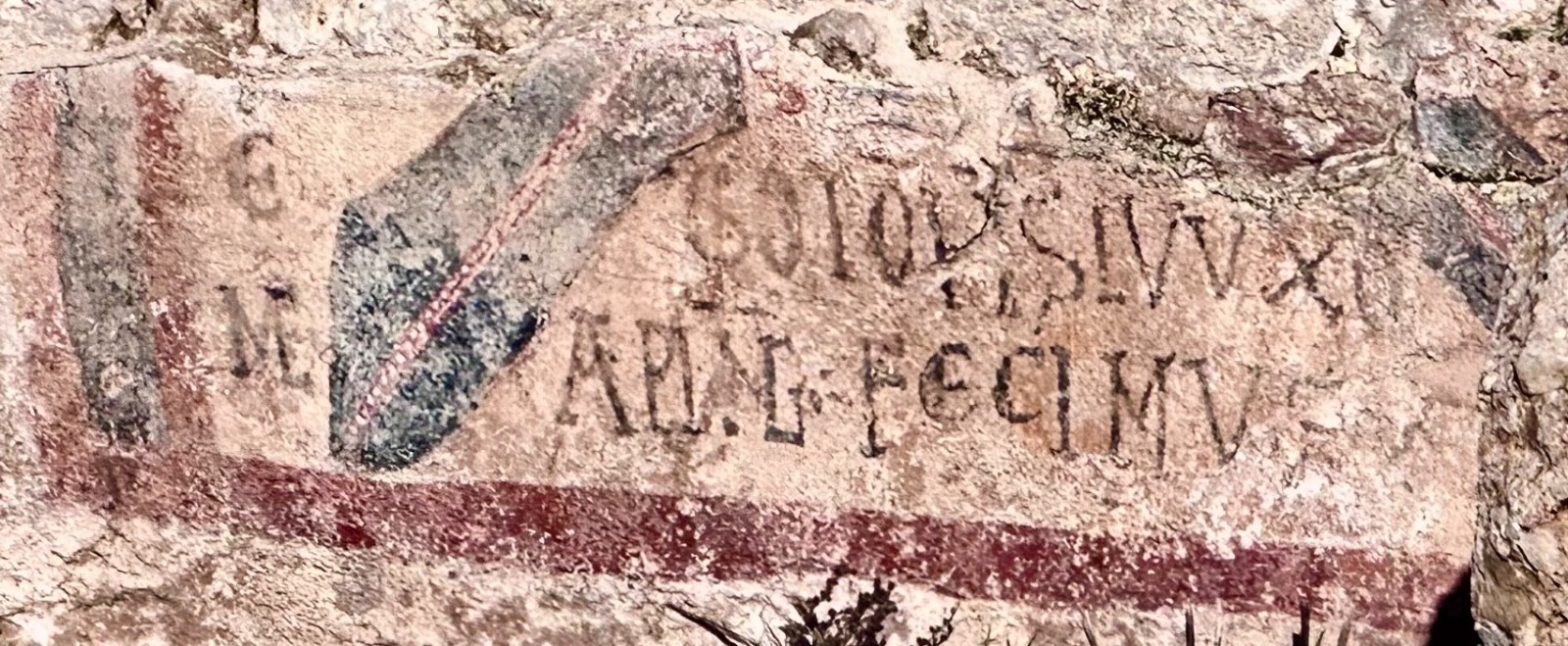 Affresco ritrovato a villa Mamurra